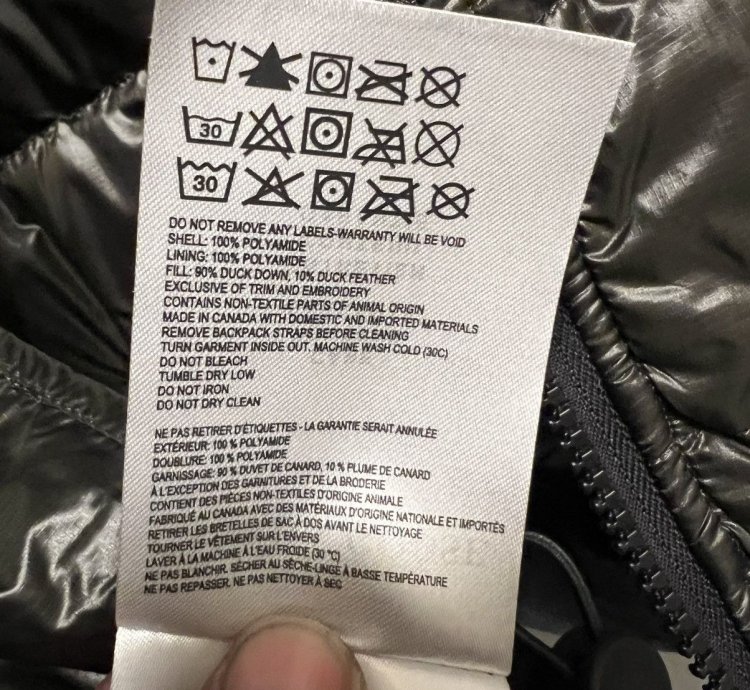 Canada Goose Crofton Jacket Volcano