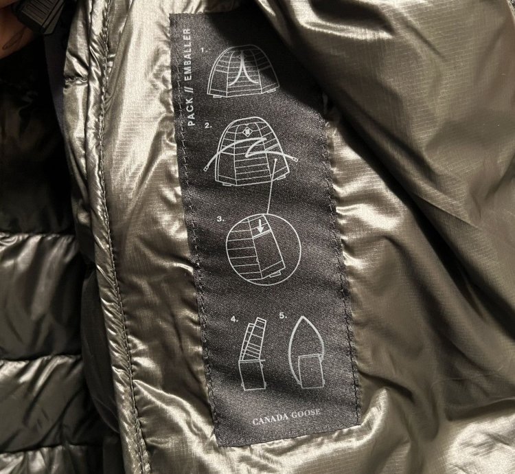 Canada Goose Crofton Jacket Volcano