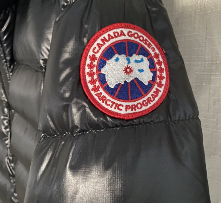 Canada Goose Crofton Packable Quilted Down Jacket