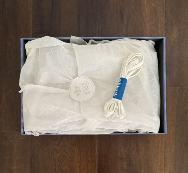 Adidas Kith 8th Street Samba