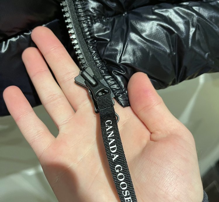 CANADA GOOSE Crofton quilted nylon hooded jacket