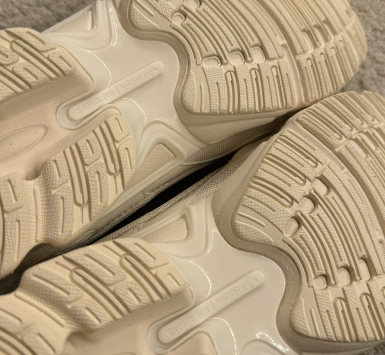 Adidas Ozweego RAF SIMMONS
