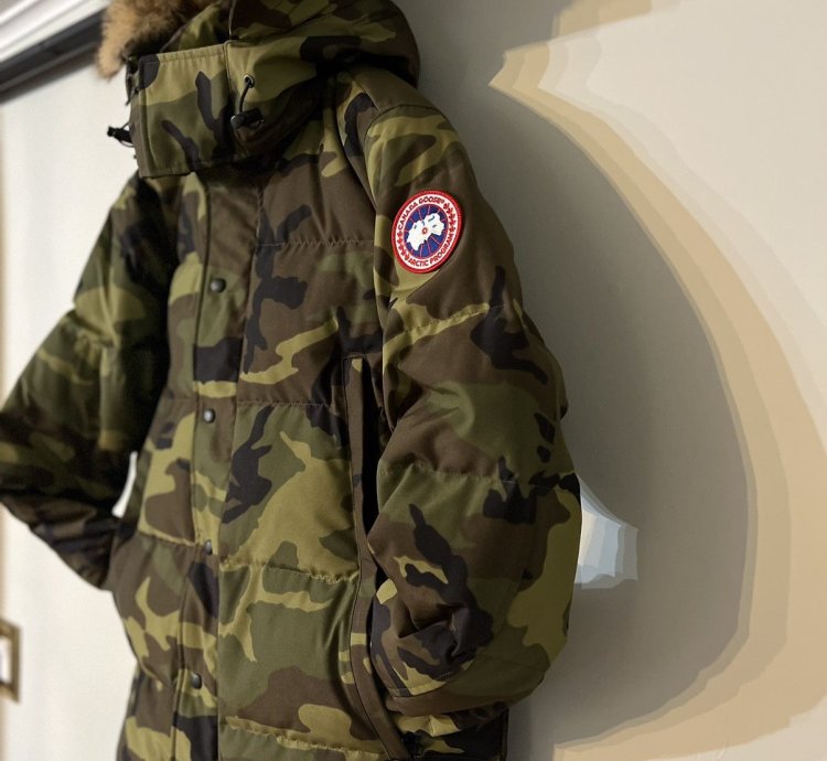 Canada goose down jacket coat