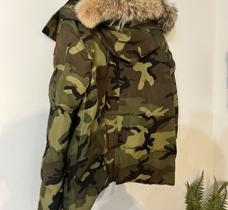 Canada goose down jacket coat