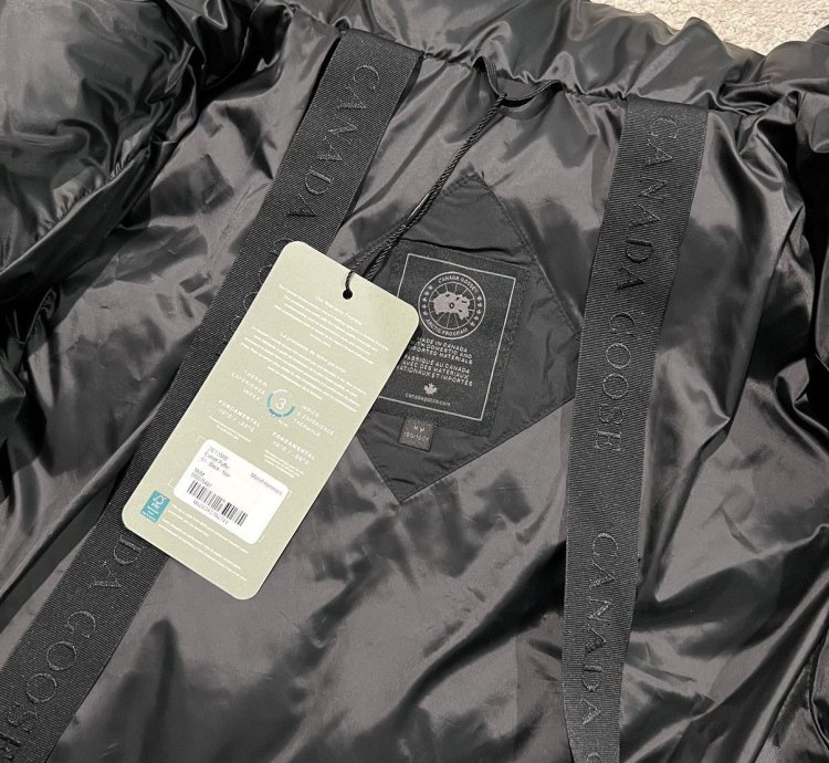 Canada Goose Everett Puffer Jacket