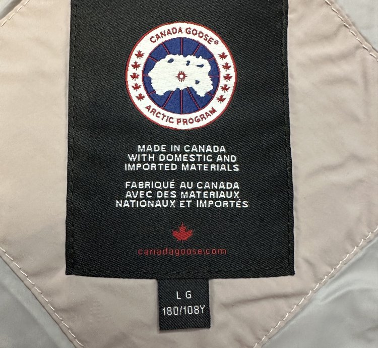 Canada Goose Everett Vest White Label Rose Large Brand New
