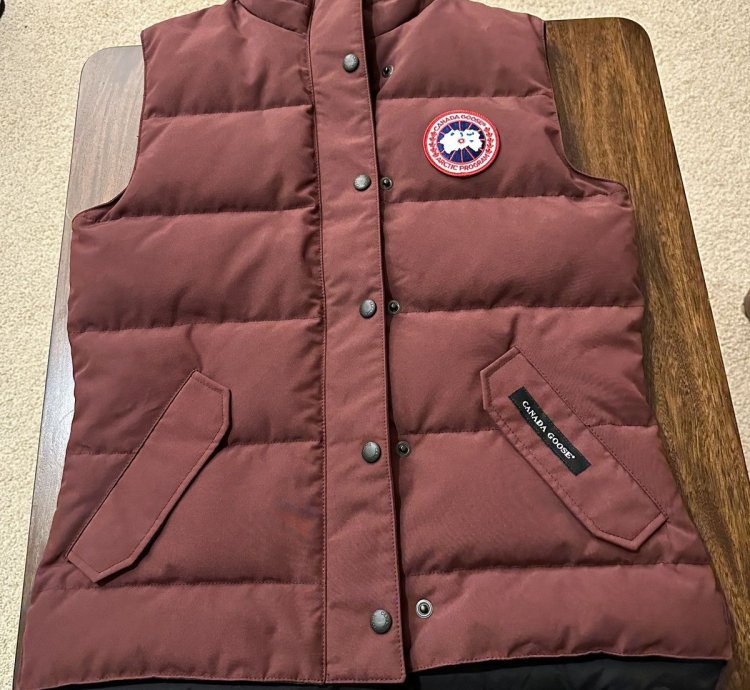 Canada Goose Freestyle Puffer Vest