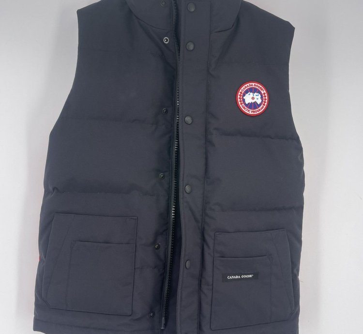 Canada Goose Gilet Size
