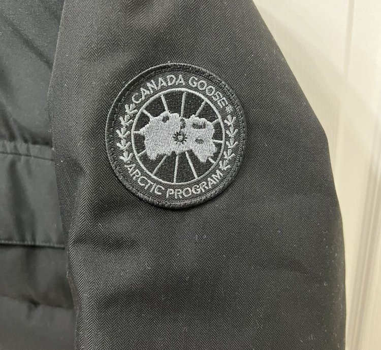 Canada Goose Hargrave Black Label Parka Brand New