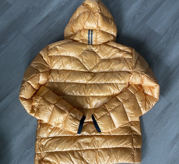 CANADA GOOSE Hooded Puffer Jacket