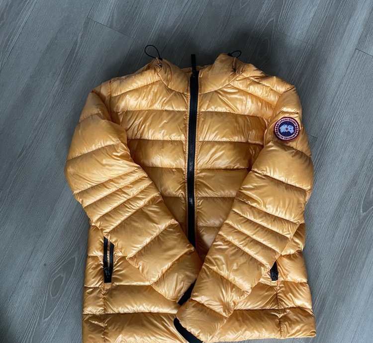 CANADA GOOSE Hooded Puffer Jacket