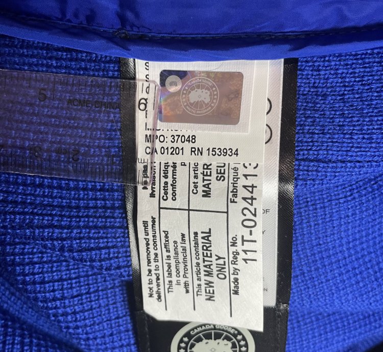 Canada Goose HyBridge Knit Jacket