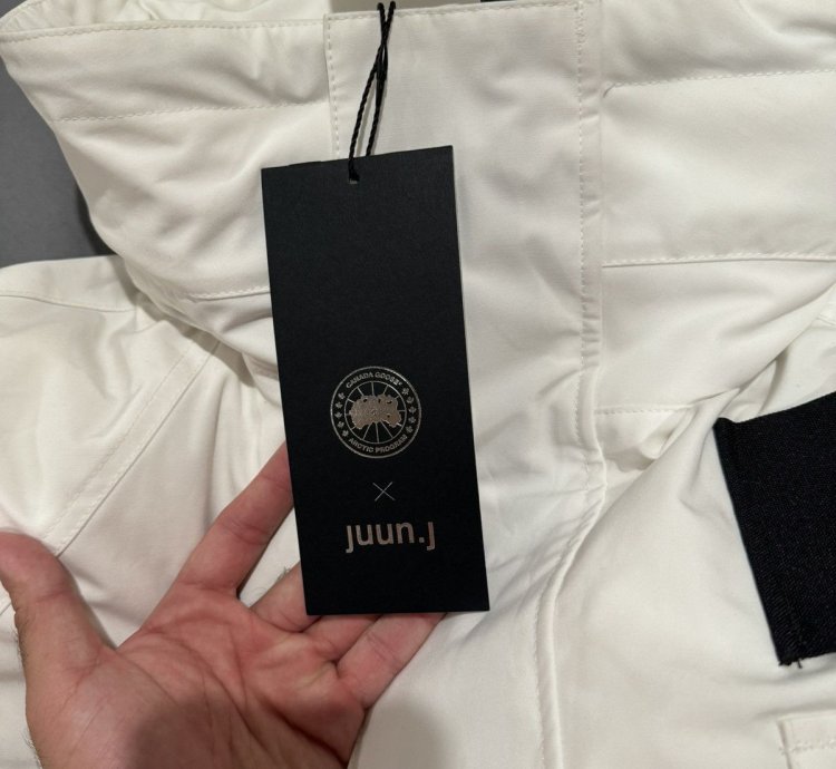 Canada Goose Juun Snow Mantra Down Parka