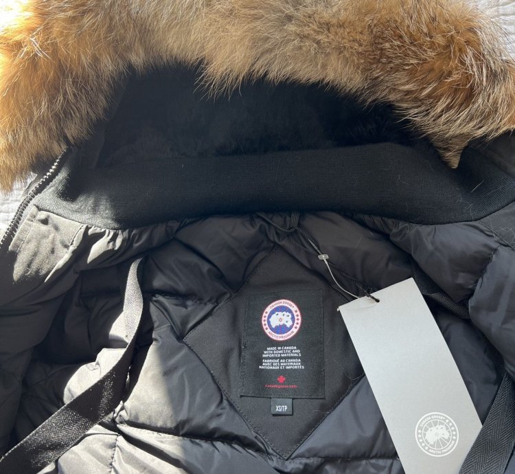 Canada Goose Ladies Kensington Parka Black
