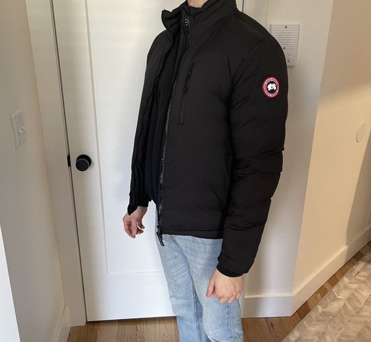 Canada Goose Lodge Down Jacket Matte Finish - Size