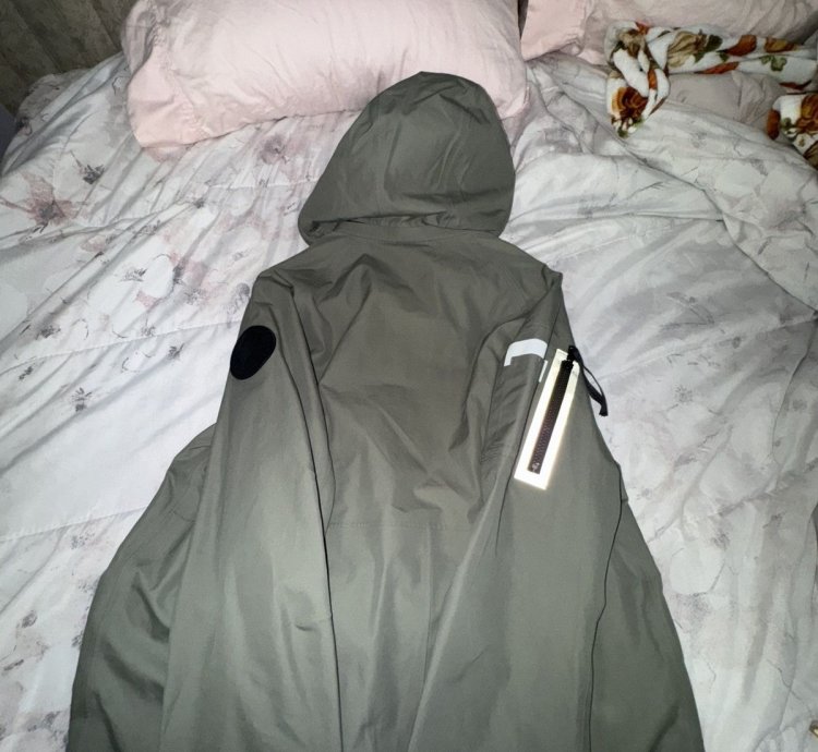 Canada Goose Lumen Trench Raincoat