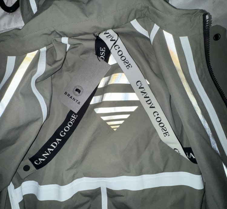 Canada Goose Lumen Trench Raincoat