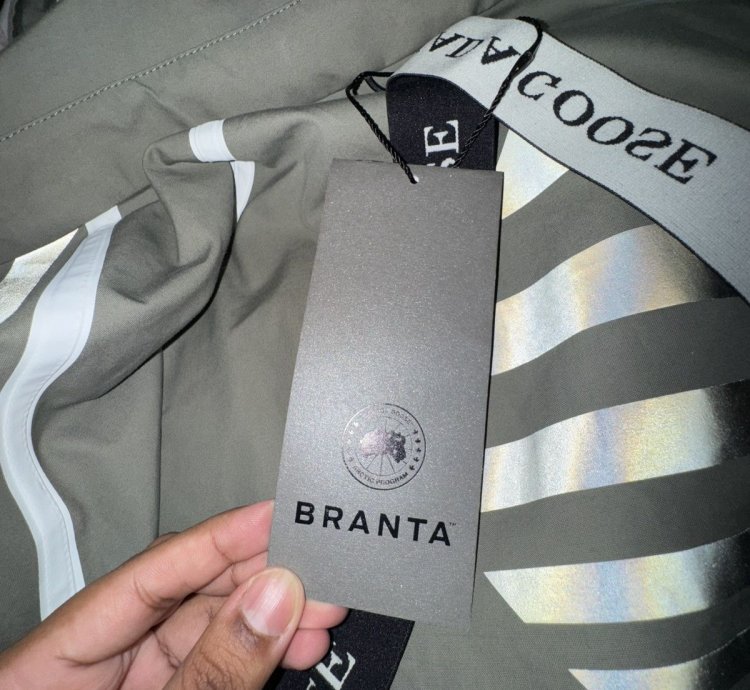 Canada Goose Lumen Trench Raincoat