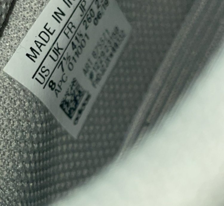 Adidas Yeezy 700 Wave Runner