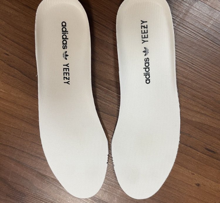 Adidas Yeezy Boost 350 V2 Cream White CP9366 Size 8 5