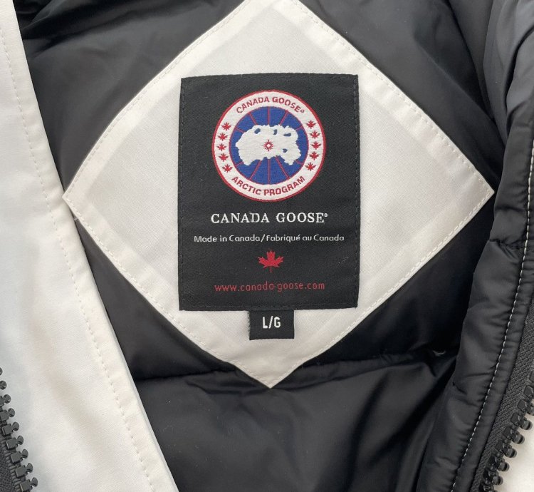 Canada Goose Mens White Down Bomber Jacket Large