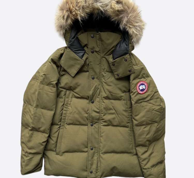 Canada Goose Military Green Wyndham Men Jacket