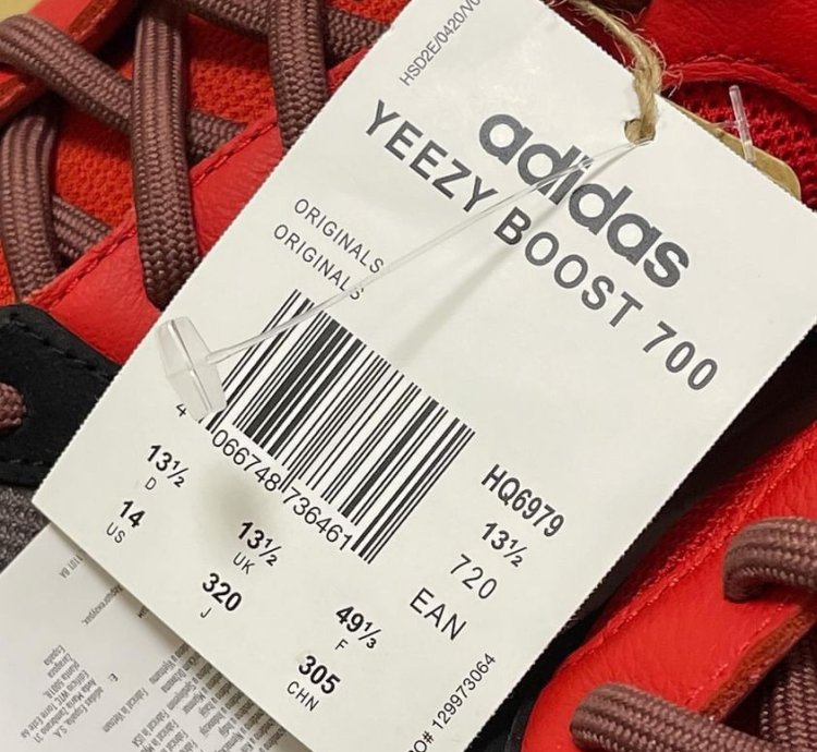ADIDAS YEEZY BOOST 700 HI-RES RED HQ6979