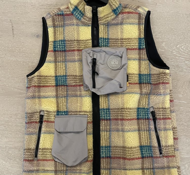 CANADA GOOSE NBA COLLECTION WITH UNION LEGION FLEECE VEST