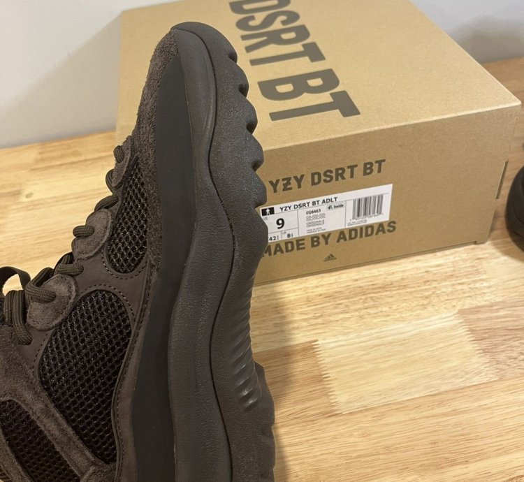 adidas Yeezy Desert Boot Oil Brown EG6463 2024