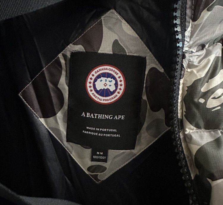 Canada goose puffer medium bape