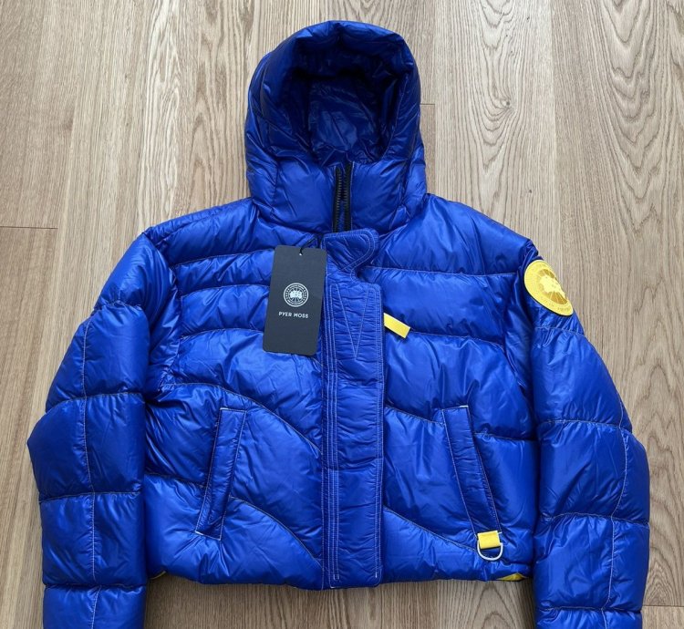 Canada Goose Pyer Moss Crop Wave Puffer