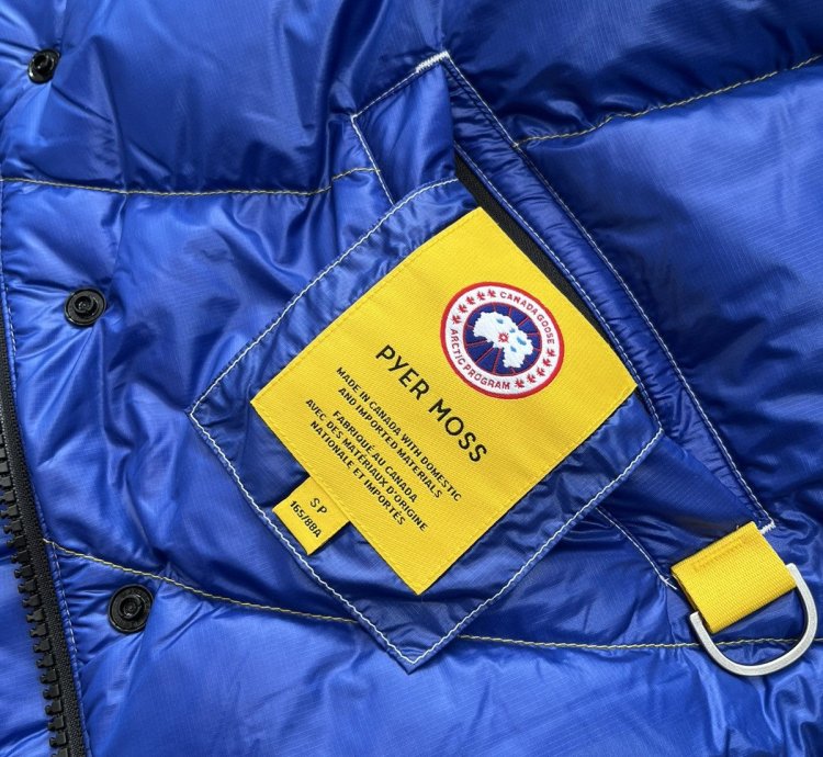 Canada Goose Pyer Moss Crop Wave Puffer
