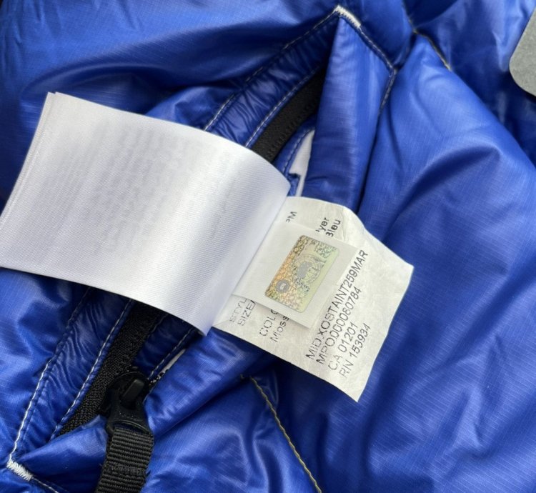 Canada Goose Pyer Moss Crop Wave Puffer