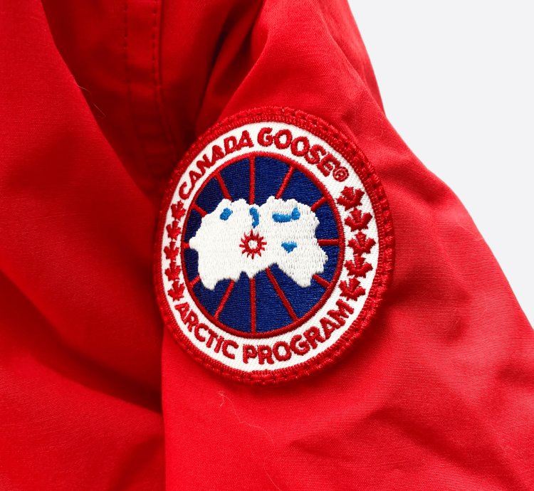 Canada Goose Red Trillium Fusion Fit Women Jacket