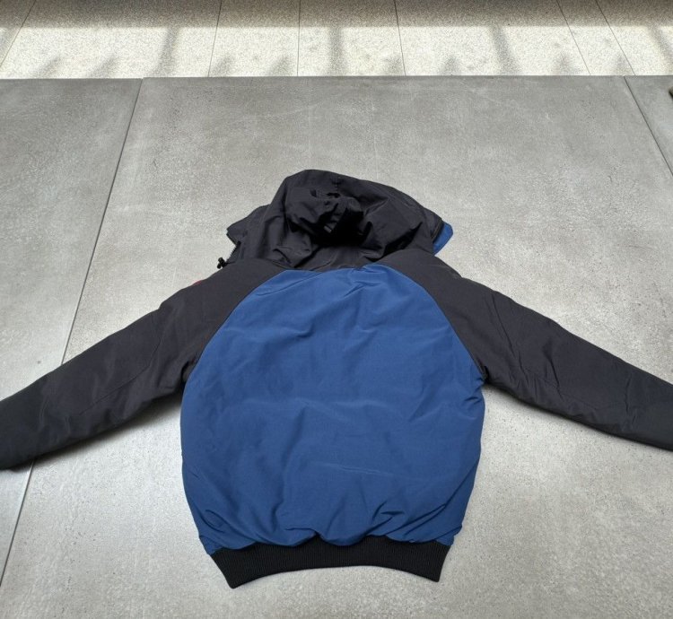 Canada Goose Regeneration Chilliwack Puffer Jacket Bomber
