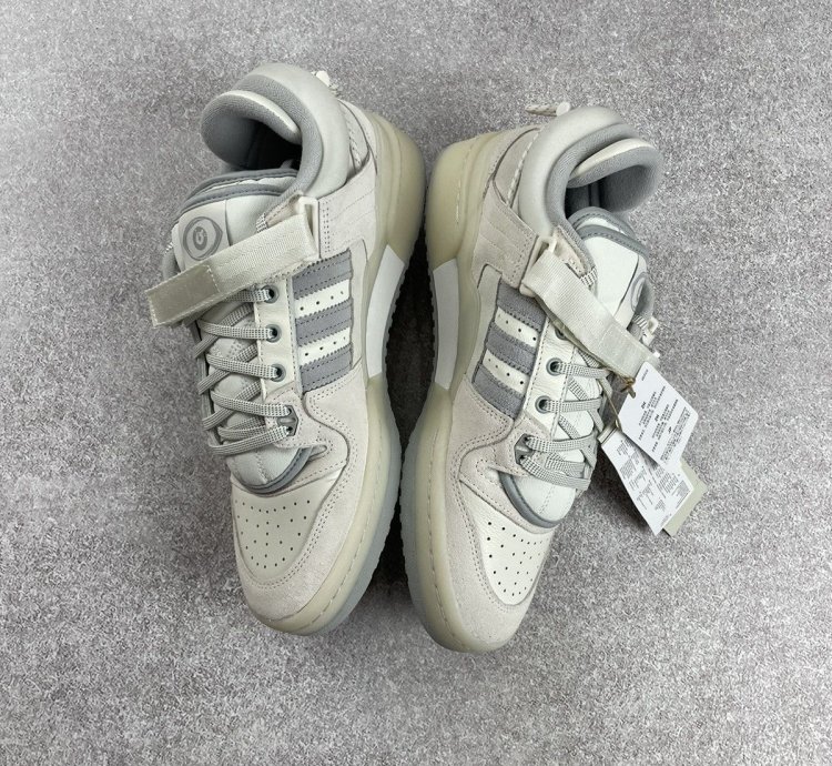 Bad Bunny Adidas Forum Buckle Low Beige Size 10