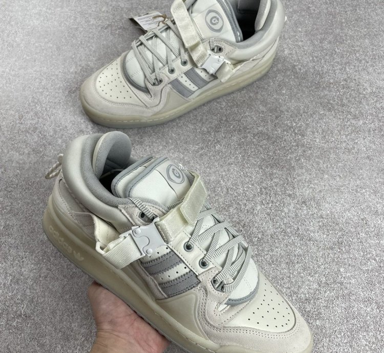 Bad Bunny Adidas Forum Buckle Low Beige Size 10