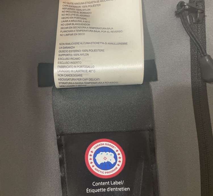 Canada Goose Riverhead Rain Jacket