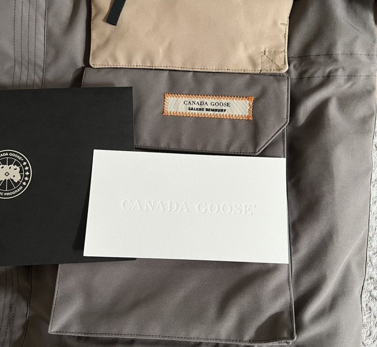 Canada Goose Salehe Bembury Expedition Parka