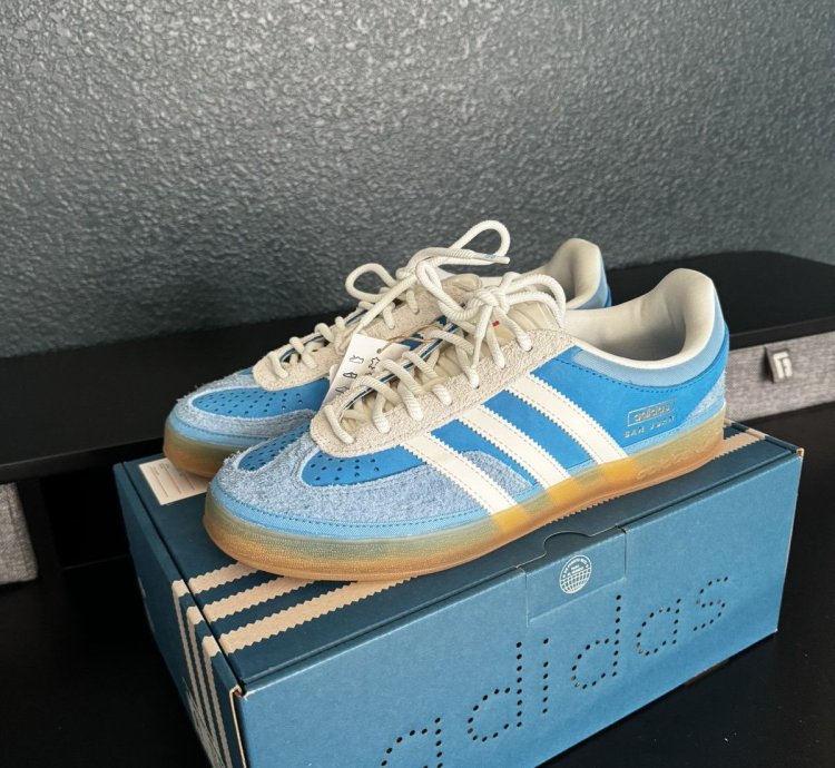 Bad Bunny Gazelle Indoor San Juan