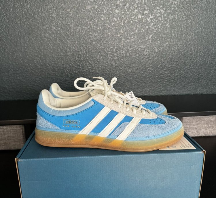 Bad Bunny Gazelle Indoor San Juan