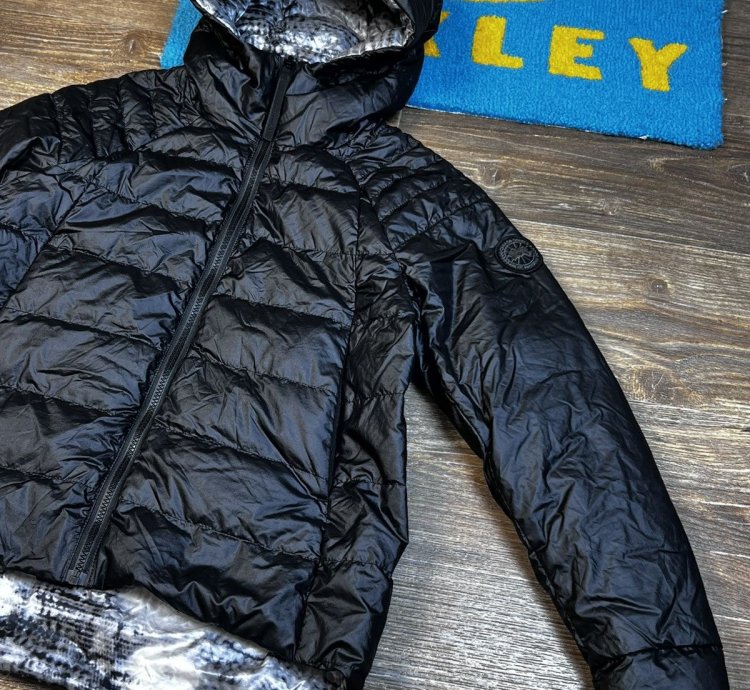 Canada Goose SAMPLE Reversible Light Puffer Jacket