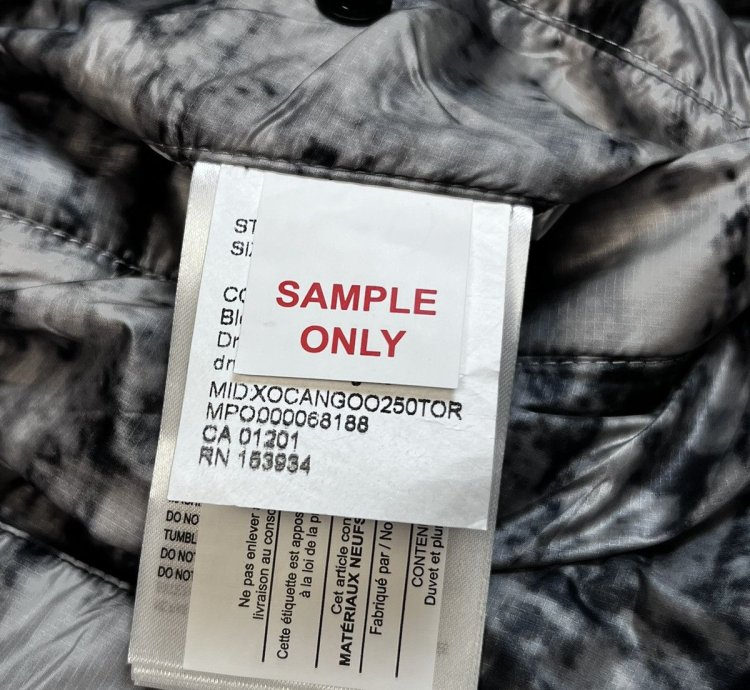 Canada Goose SAMPLE Reversible Light Puffer Jacket