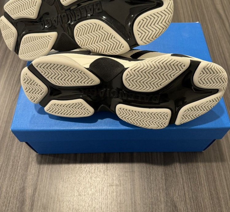 Balenciaga Adidas Triple White Black