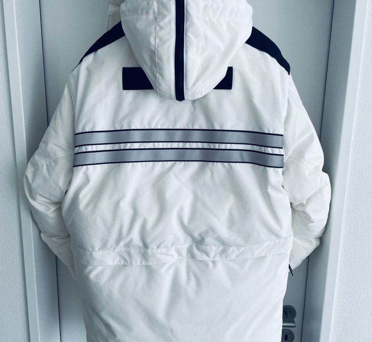 Canada Goose Snow Mantra Angel Cheen