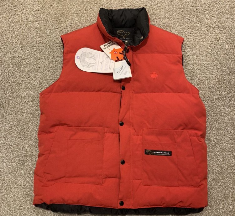 Canada Goose Teflon Puffer Vest
