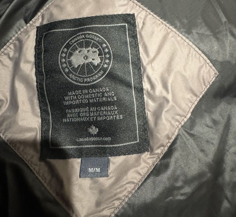 Canada Goose Vernon Black Label Puffer