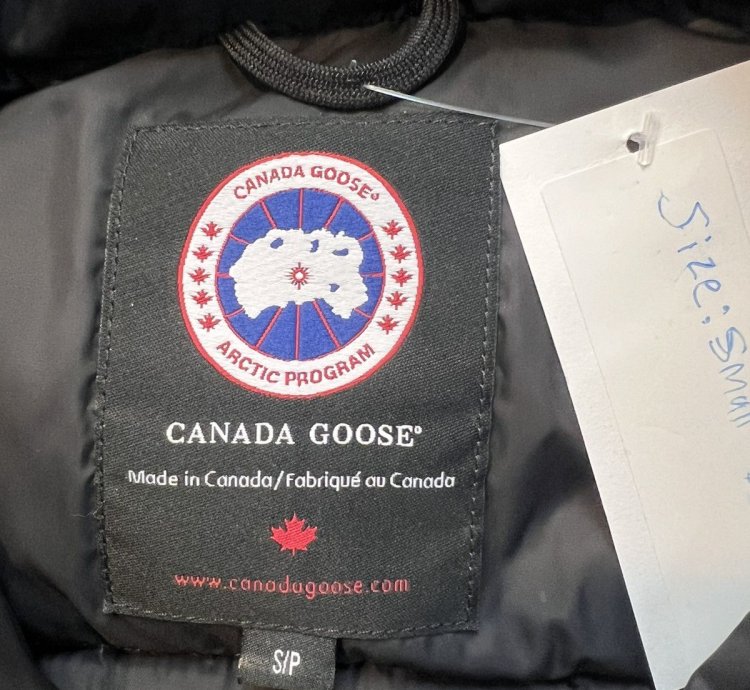 CANADA GOOSE VEST