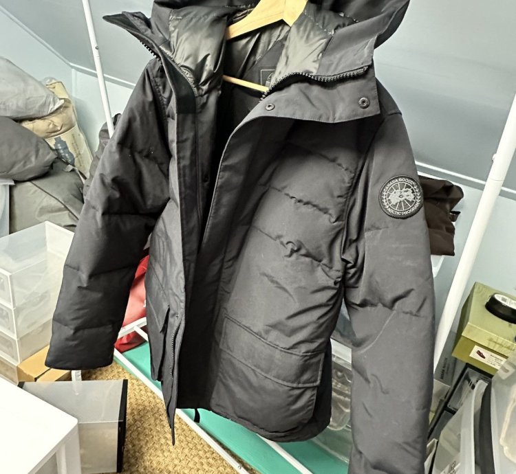 Canada Goose Wedgemount Parka black XL