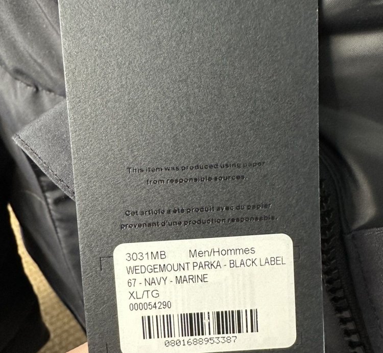 Canada Goose Wedgemount Parka black XL